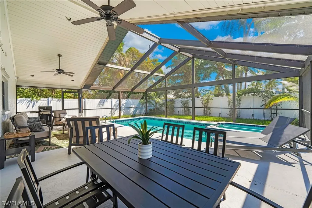750 99th Avenue N Naples FL 34108