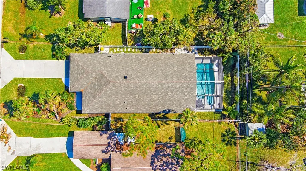 750 99th Avenue N Naples FL 34108