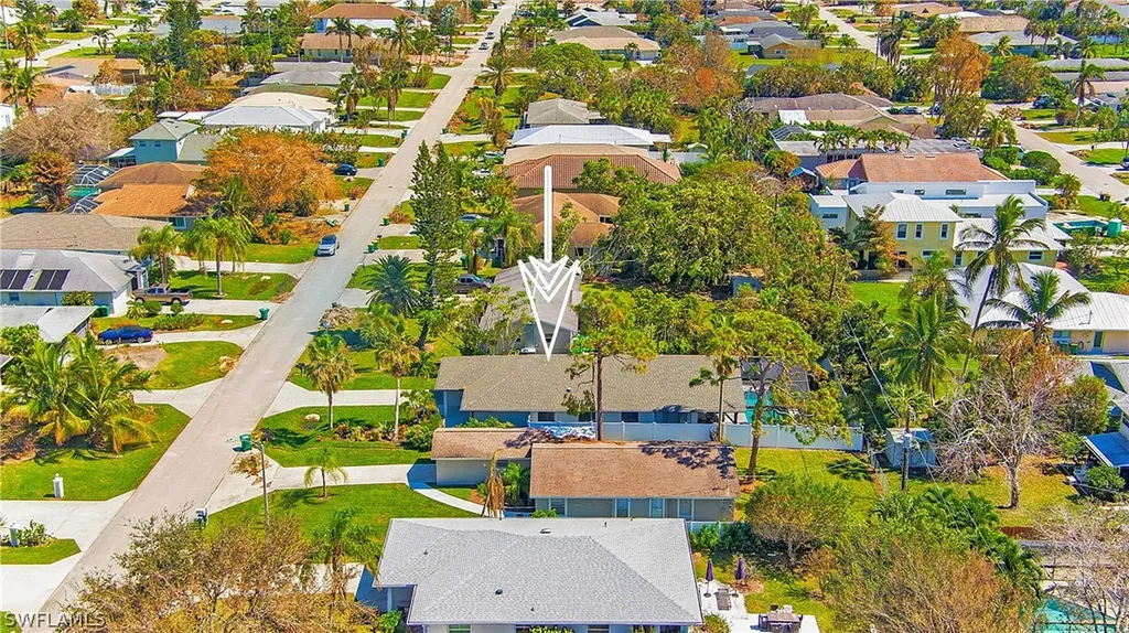 750 99th Avenue N Naples FL 34108