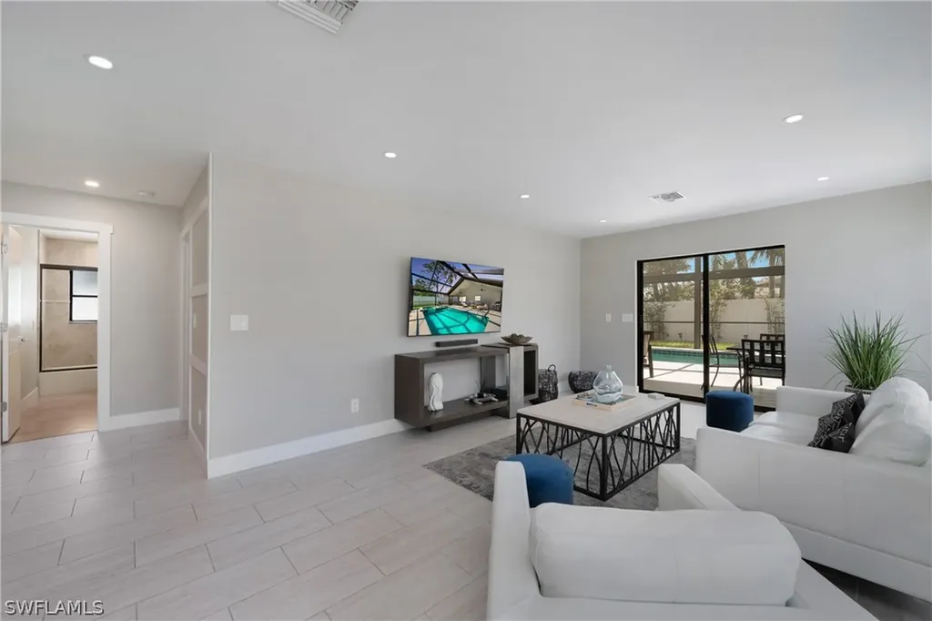 750 99th Avenue N Naples FL 34108