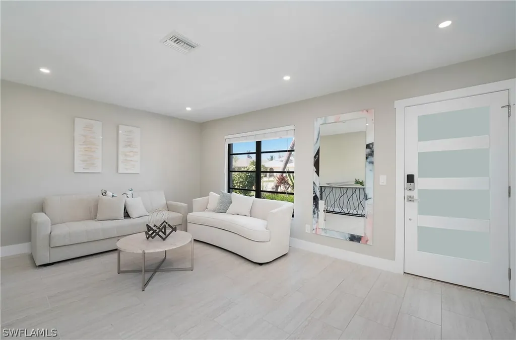 750 99th Avenue N Naples FL 34108