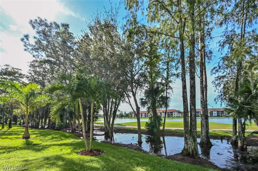 7340 Glenmoor Lane Naples FL 34104