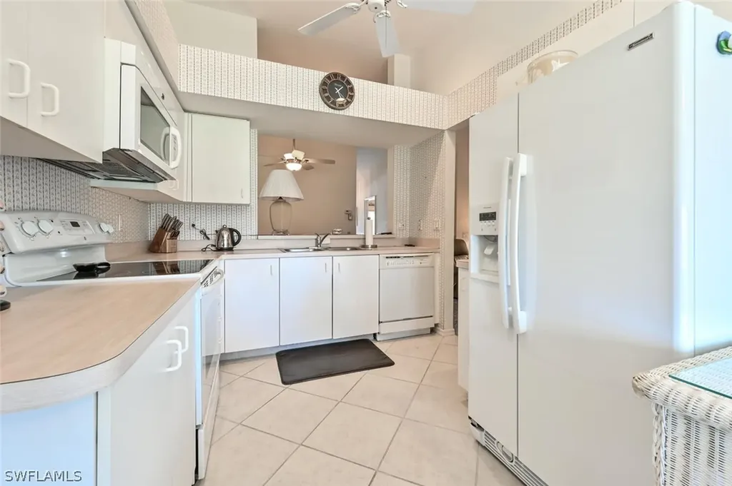 7340 Glenmoor Lane Naples FL 34104