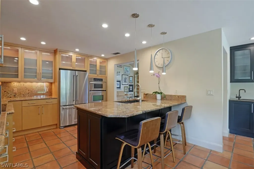 49 Las Brisas Way Naples FL 34108