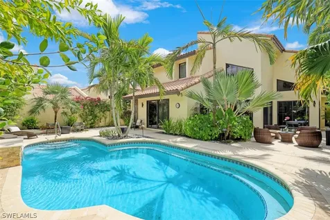 49 Las Brisas Way Naples FL 34108