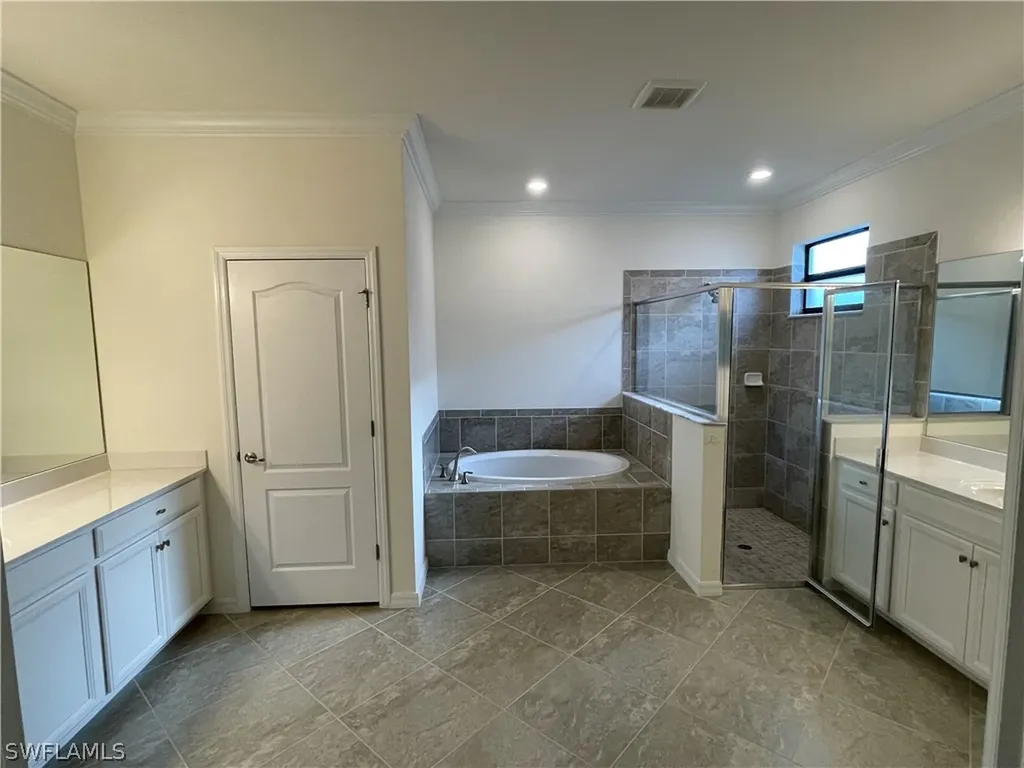 9353 Glenforest Drive Naples FL 34120