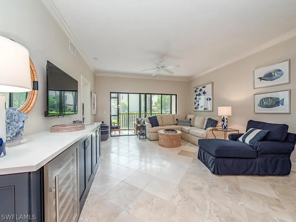 567 Serendipity Drive Naples FL 34108
