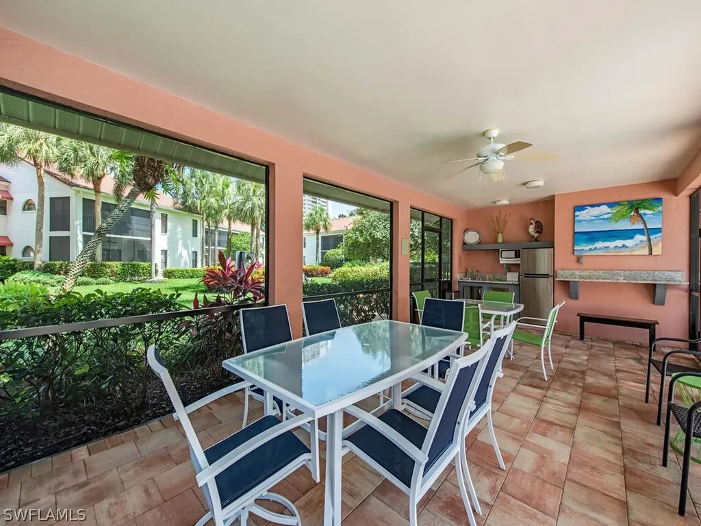 567 Serendipity Drive Naples FL 34108