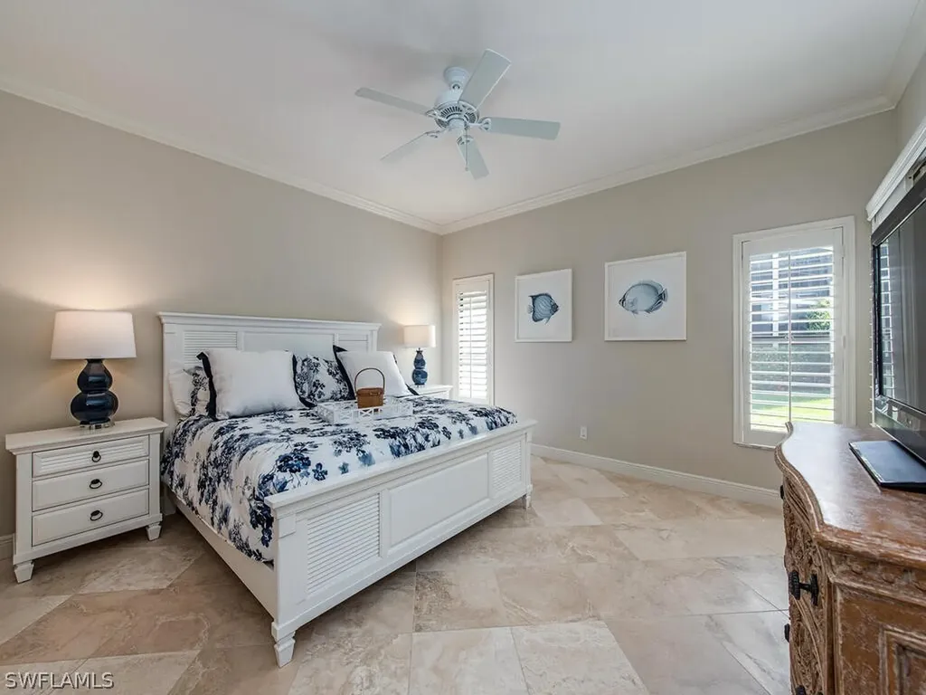 567 Serendipity Drive Naples FL 34108