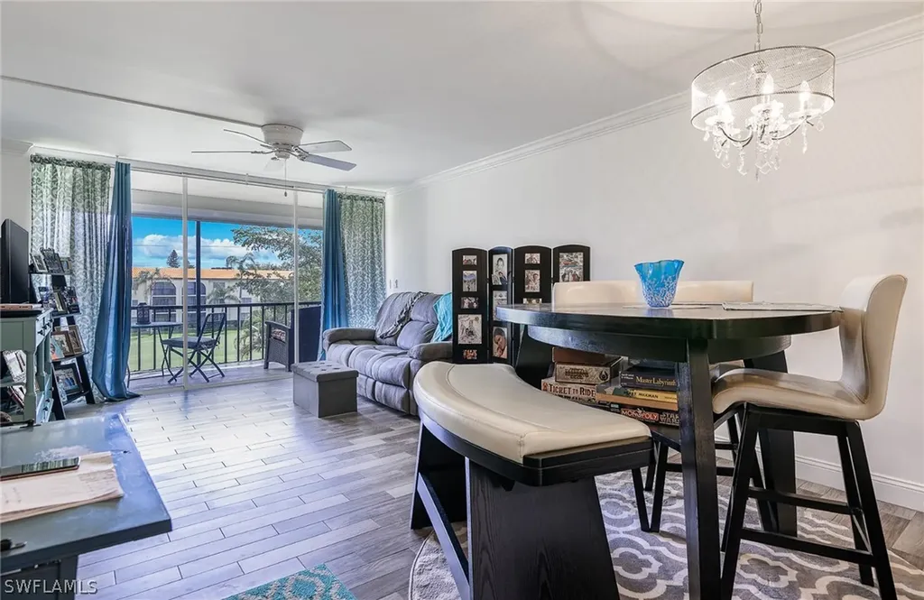 1087 Forest Lakes Drive Naples FL 34105