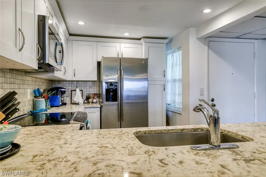 1087 Forest Lakes Drive Naples FL 34105