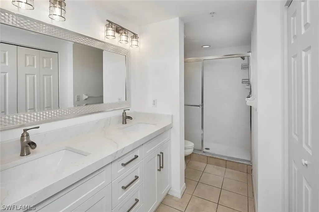 5060 Cedar Springs Drive Naples FL 34110