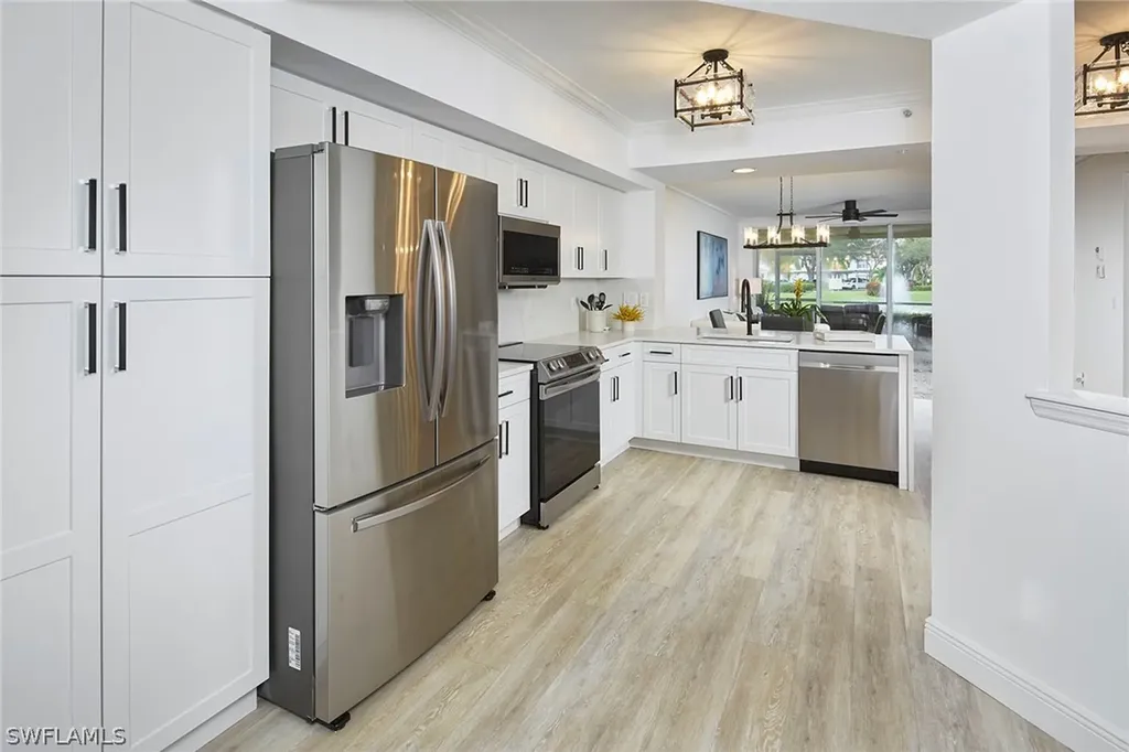 5060 Cedar Springs Drive Naples FL 34110
