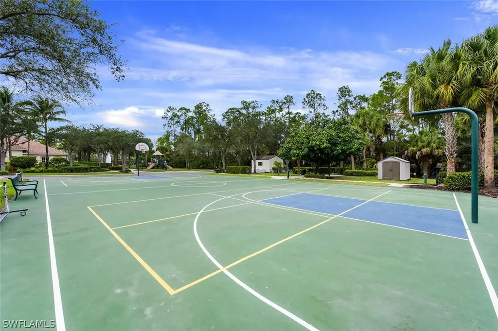 1882 Tarpon Bay Drive S Naples FL 34119