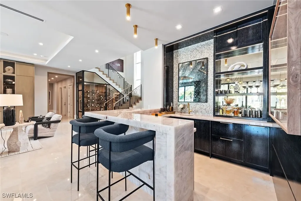 355 Colony Drive Naples FL 34108