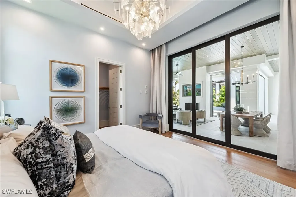 355 Colony Drive Naples FL 34108