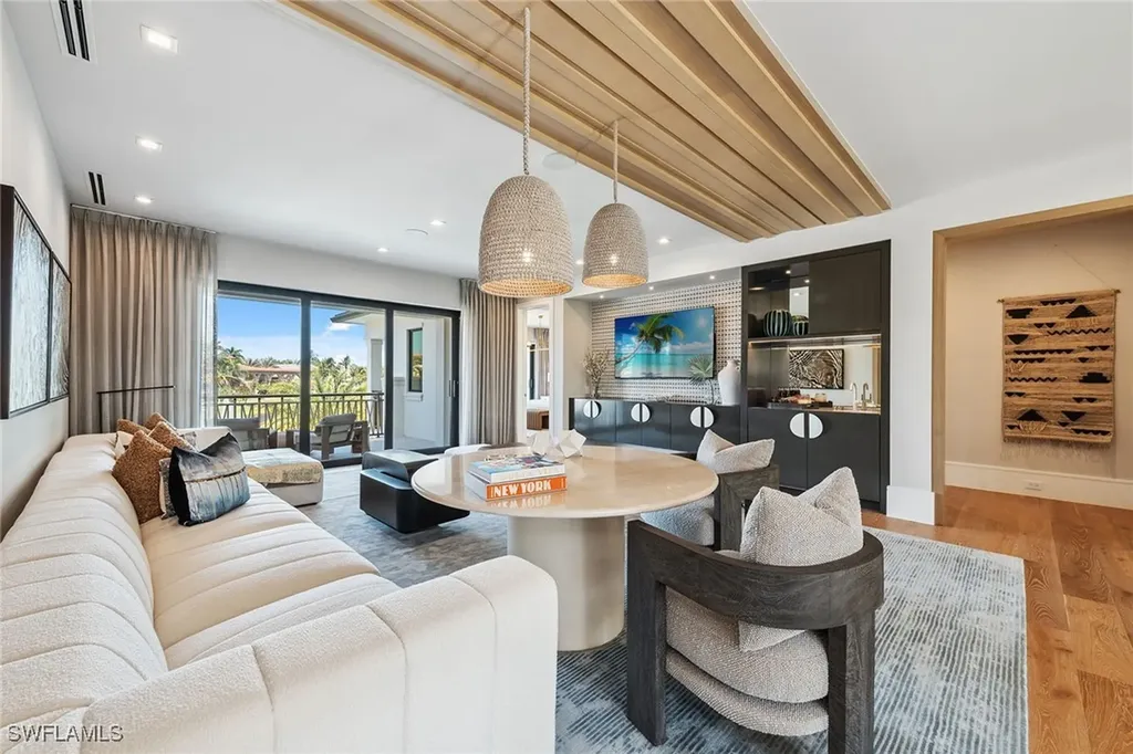 355 Colony Drive Naples FL 34108