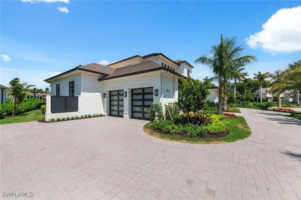 355 Colony Drive Naples FL 34108