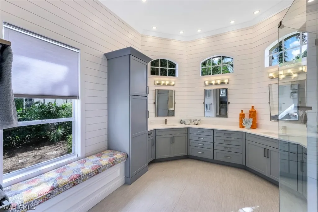12219 Colliers Reserve Drive Naples FL 34110