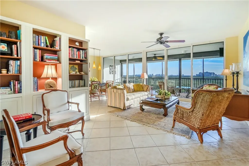 455 Cove Tower Drive Naples FL 34110