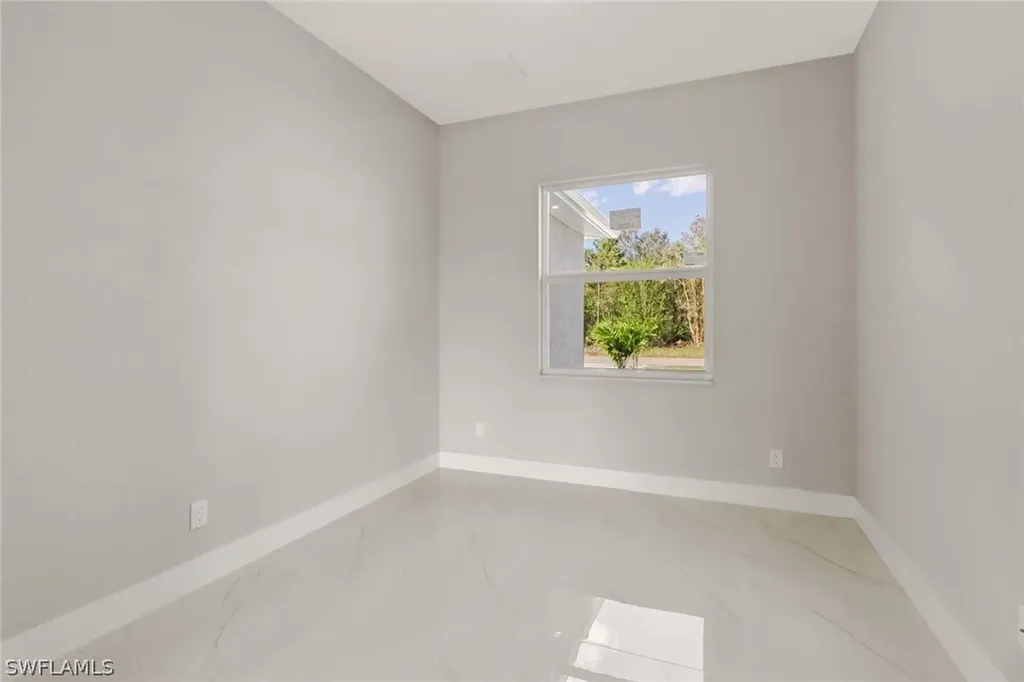3211 40th Street SW Lehigh Acres FL 33976