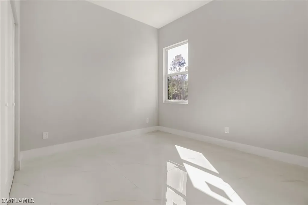 3211 40th Street SW Lehigh Acres FL 33976