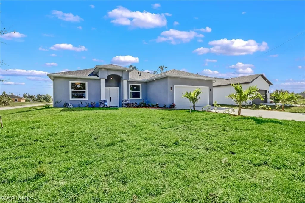 3211 40th Street SW Lehigh Acres FL 33976