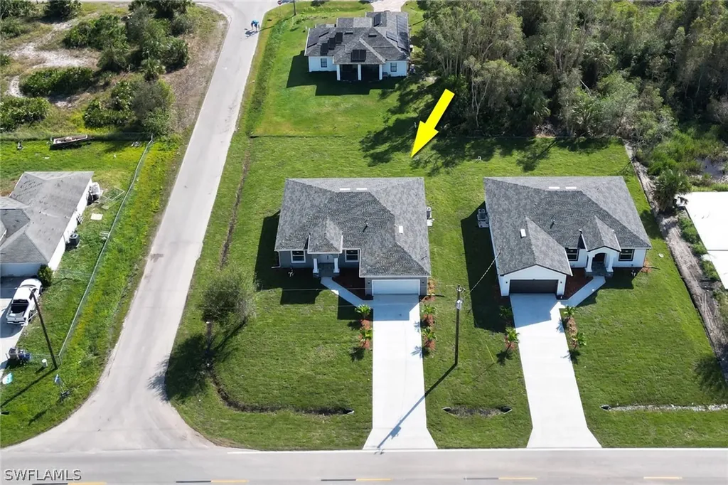 3211 40th Street SW Lehigh Acres FL 33976