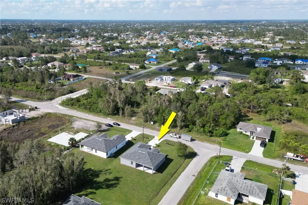 3211 40th Street SW Lehigh Acres FL 33976