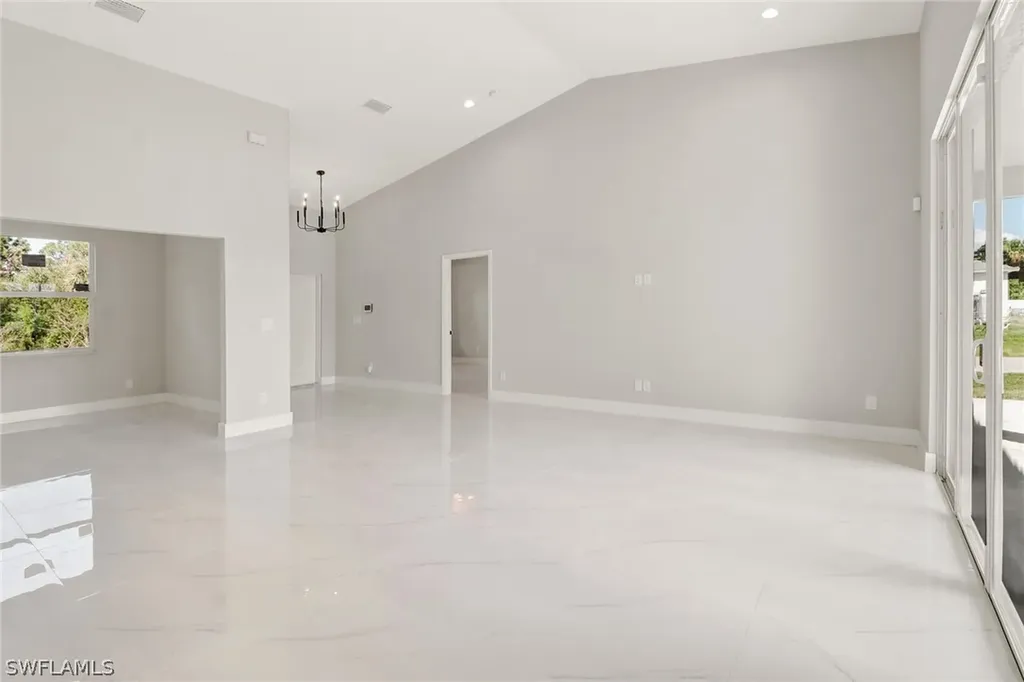 3211 40th Street SW Lehigh Acres FL 33976