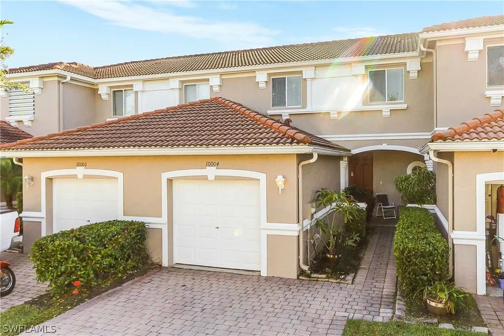 10004 Salina Street Fort Myers FL 33905