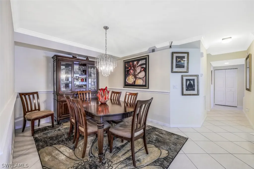 6940 Satinleaf Road N Naples FL 34109