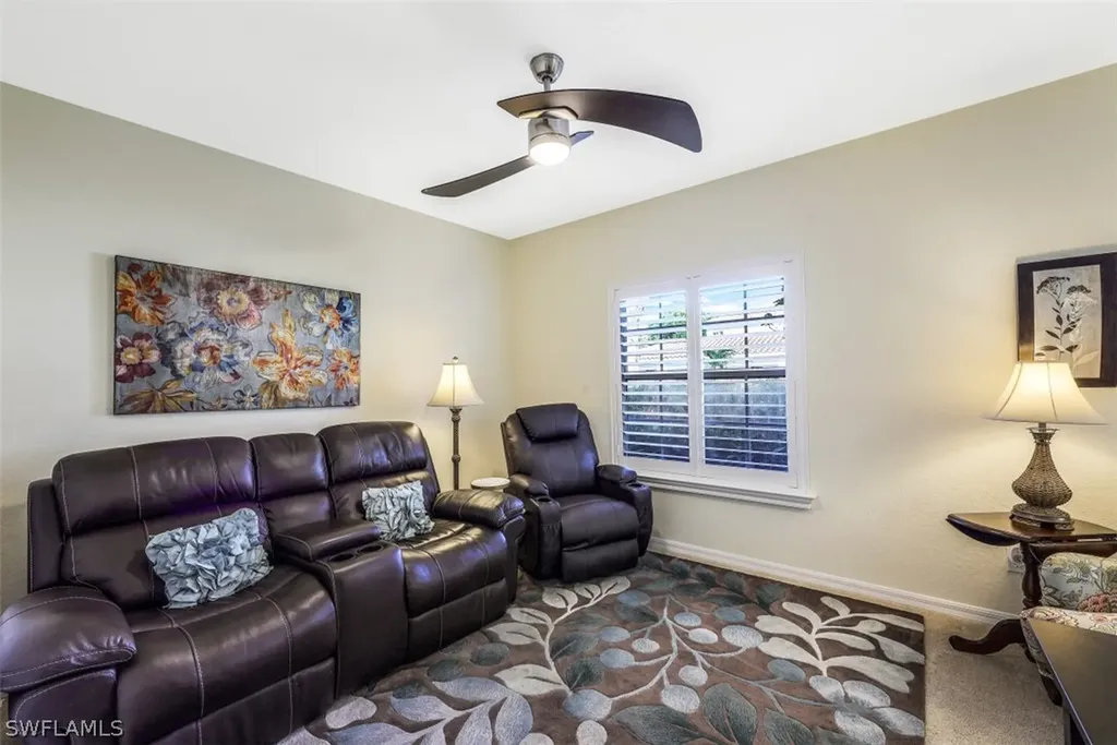 6940 Satinleaf Road N Naples FL 34109