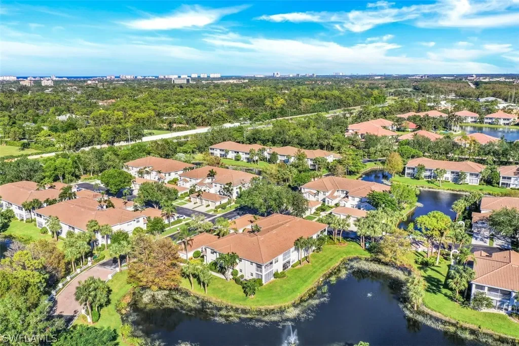 6940 Satinleaf Road N Naples FL 34109