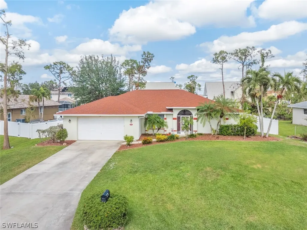 6649 Dabney Street Fort Myers FL 33966
