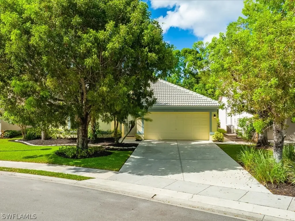 7747 Citrus Hill Lane Naples FL 34109