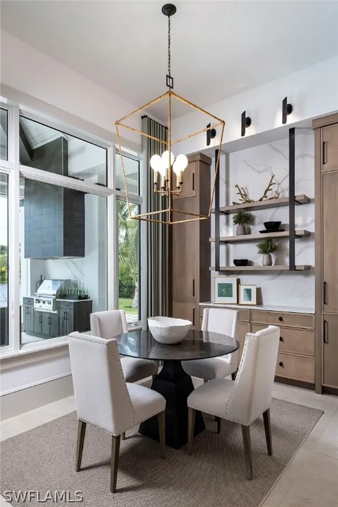 317 West Street Naples FL 34108