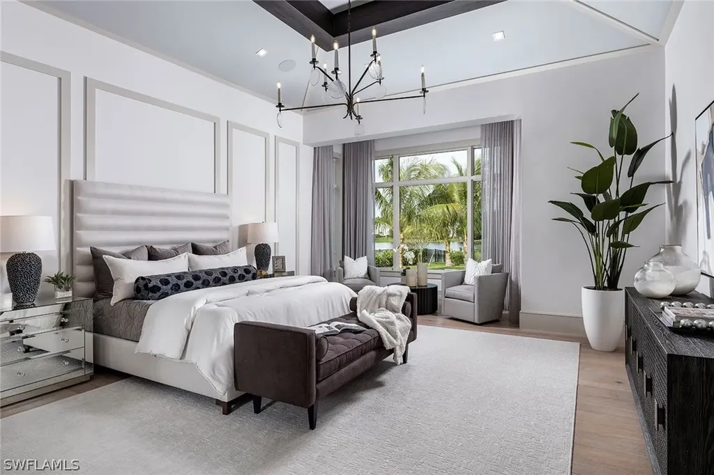 317 West Street Naples FL 34108