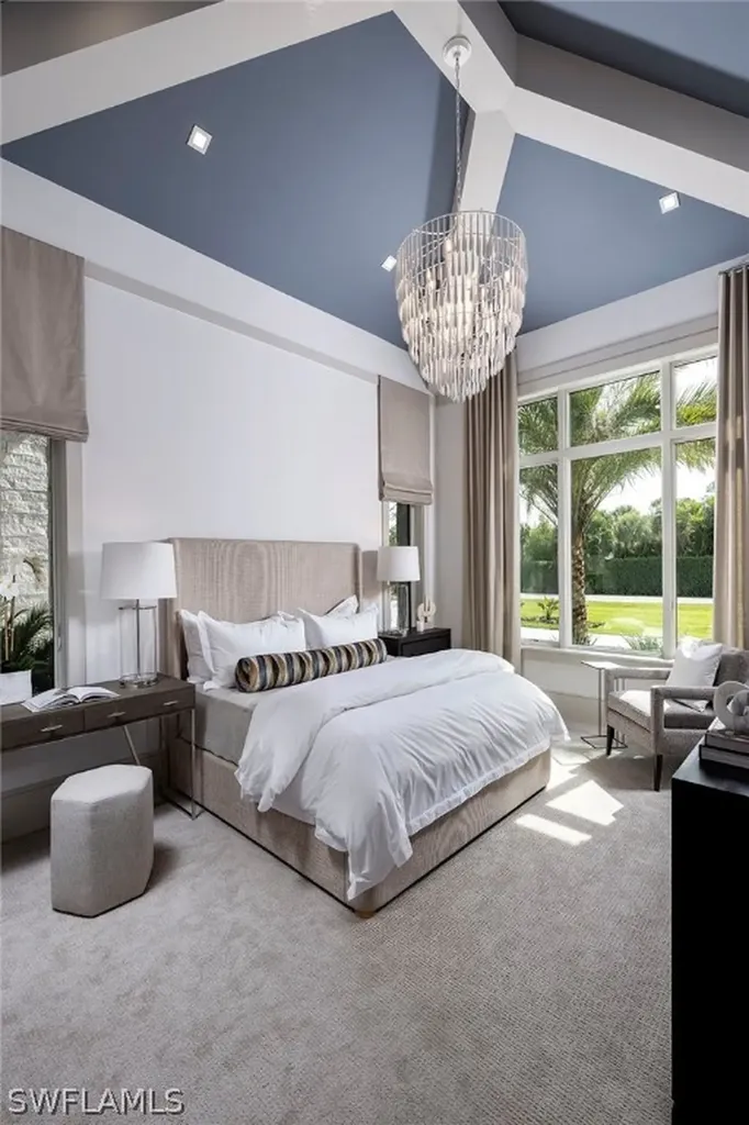 317 West Street Naples FL 34108