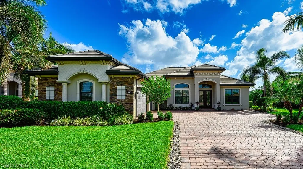 9935 Corso Bello Drive Naples FL 34113