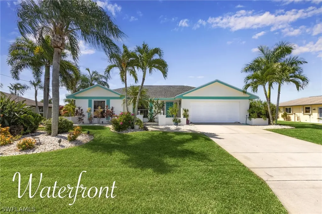 1142 SE 32nd Street Cape Coral FL 33904