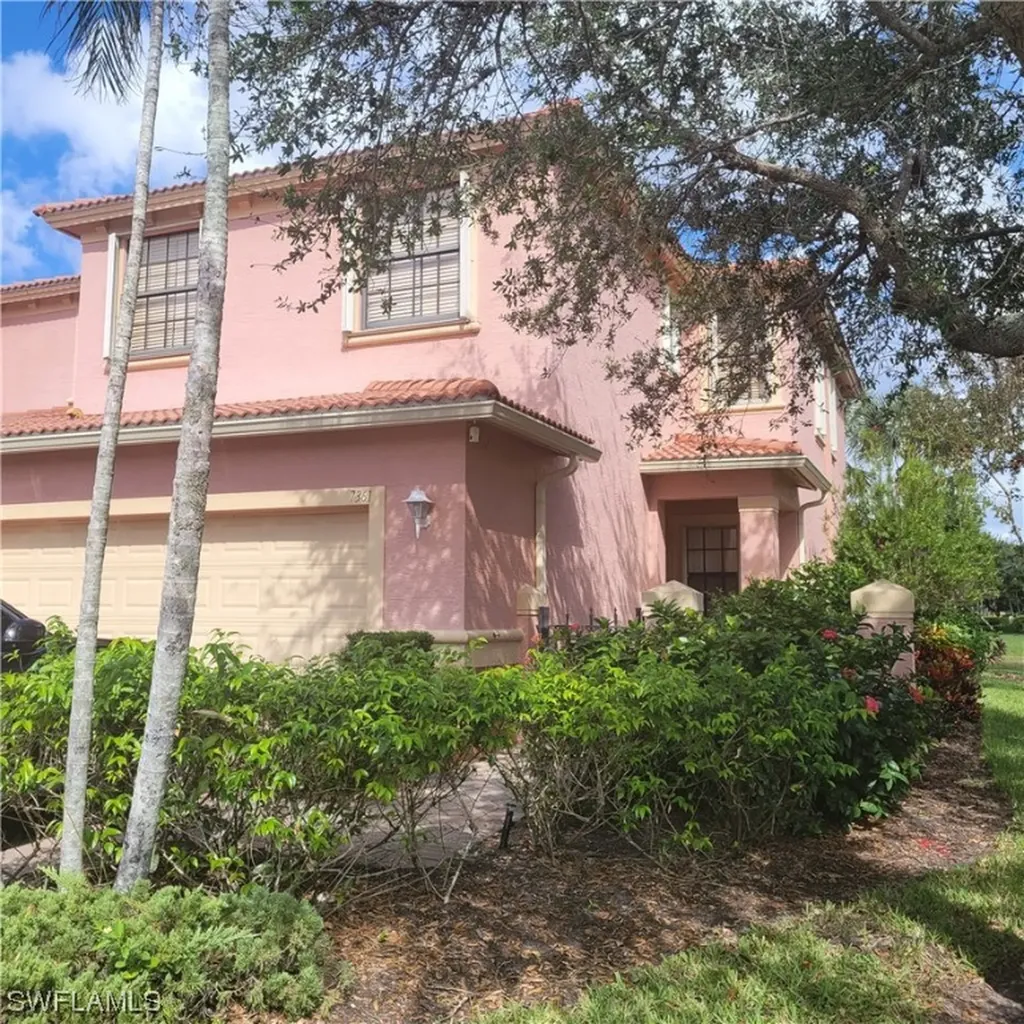 7361 Bristol Circle Naples FL 34120