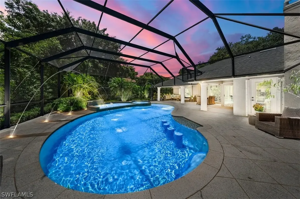 7133 Mill Run Circle Naples FL 34109