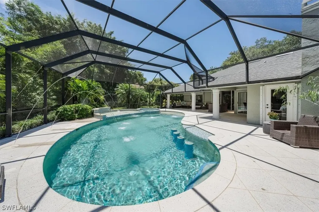 7133 Mill Run Circle Naples FL 34109