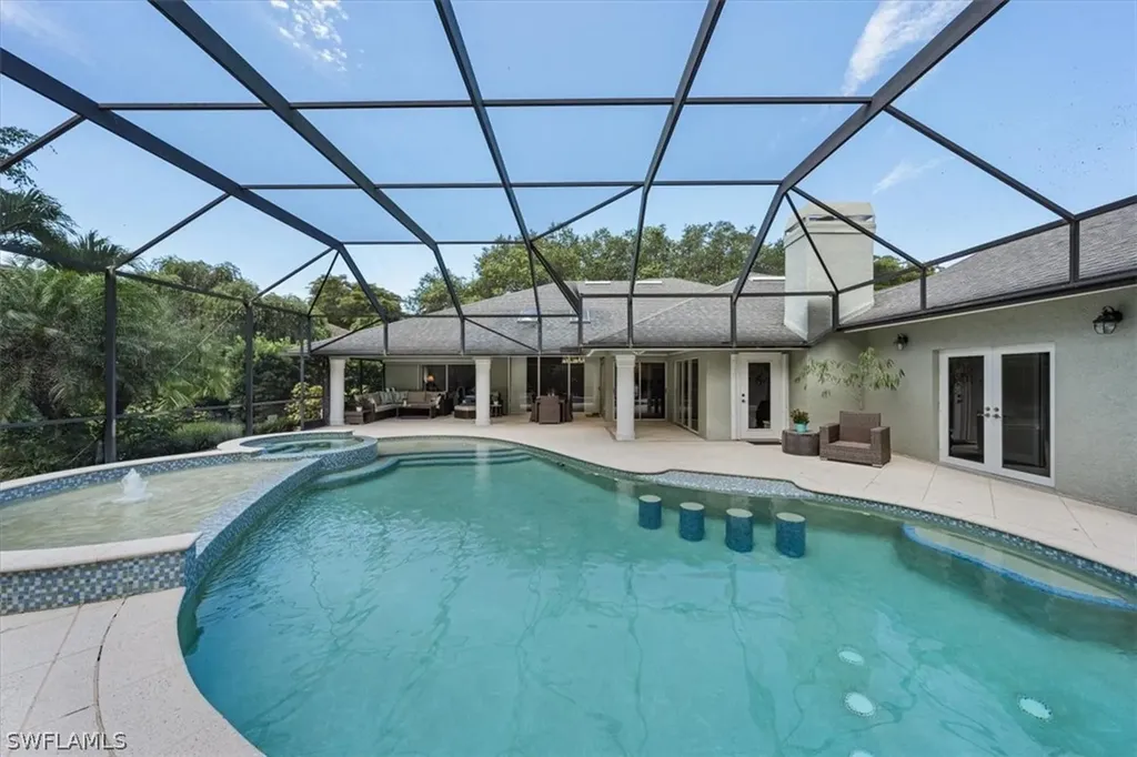 7133 Mill Run Circle Naples FL 34109