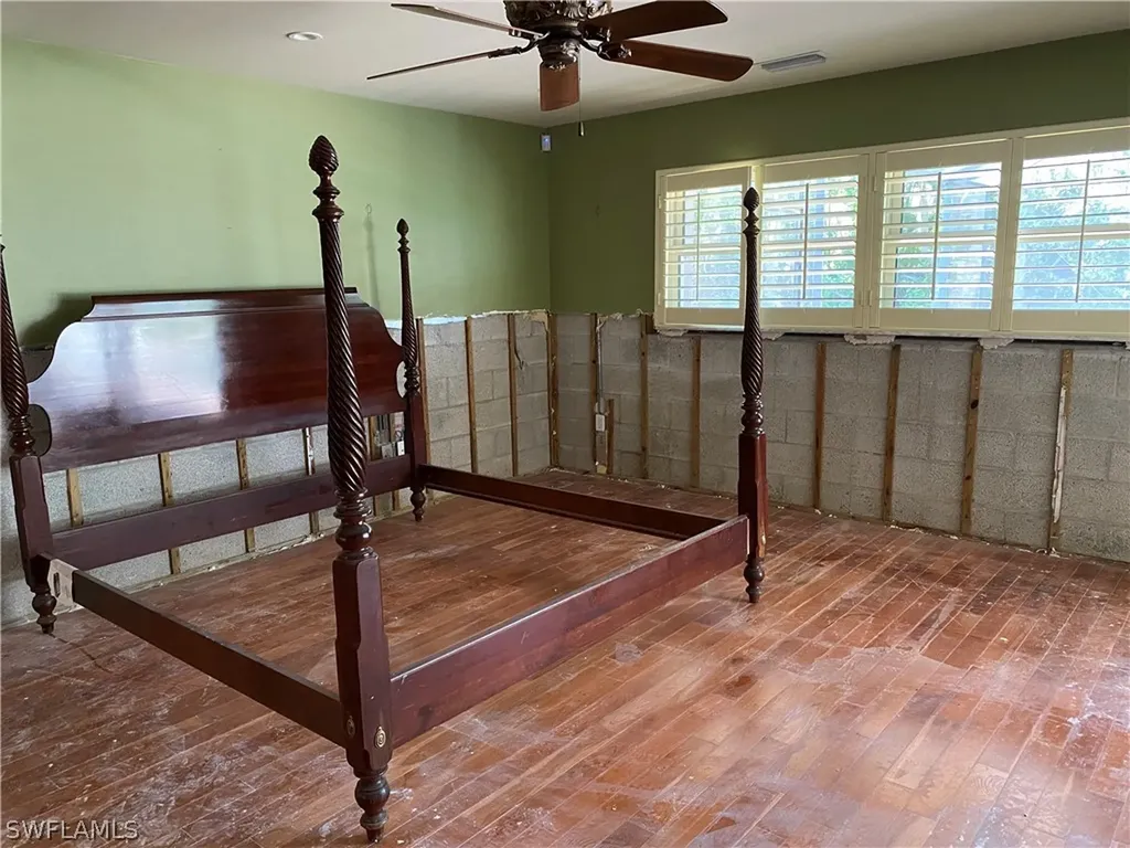 3729 Liberty Square Fort Myers FL 33908