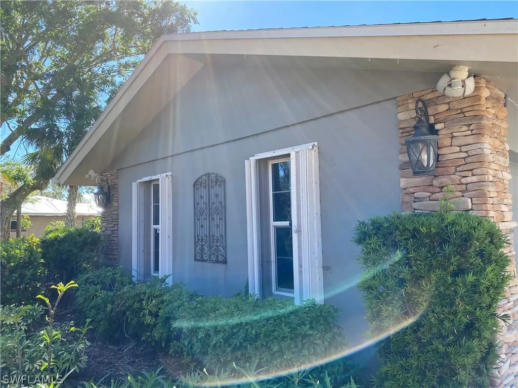 3729 Liberty Square Fort Myers FL 33908
