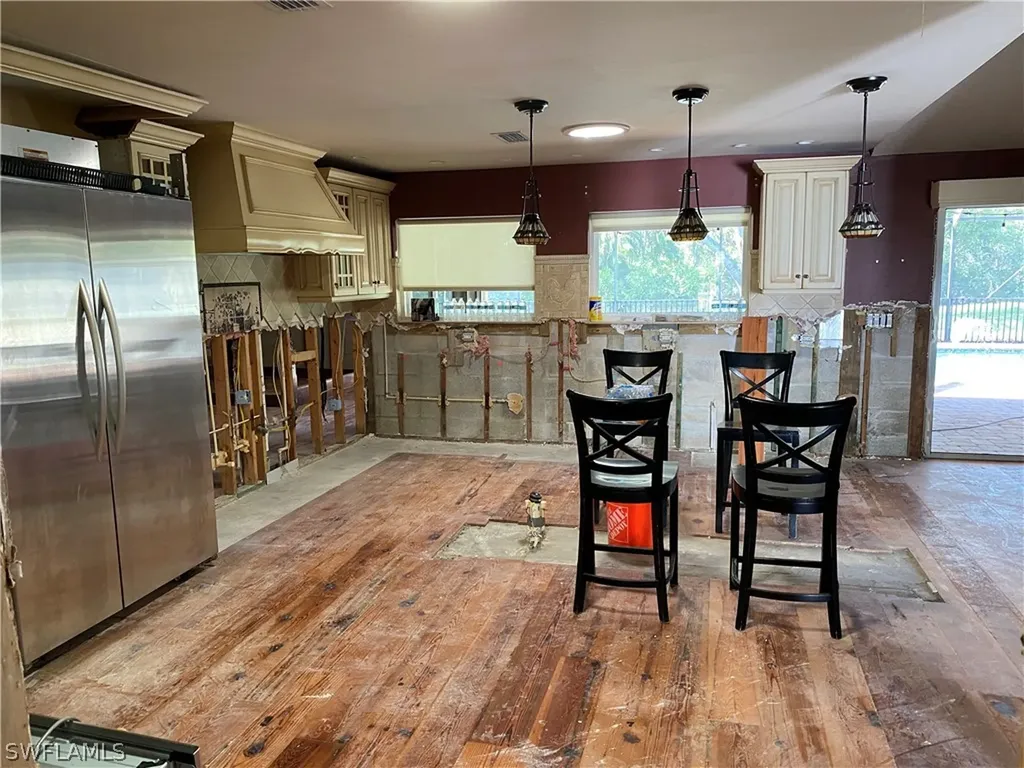 3729 Liberty Square Fort Myers FL 33908