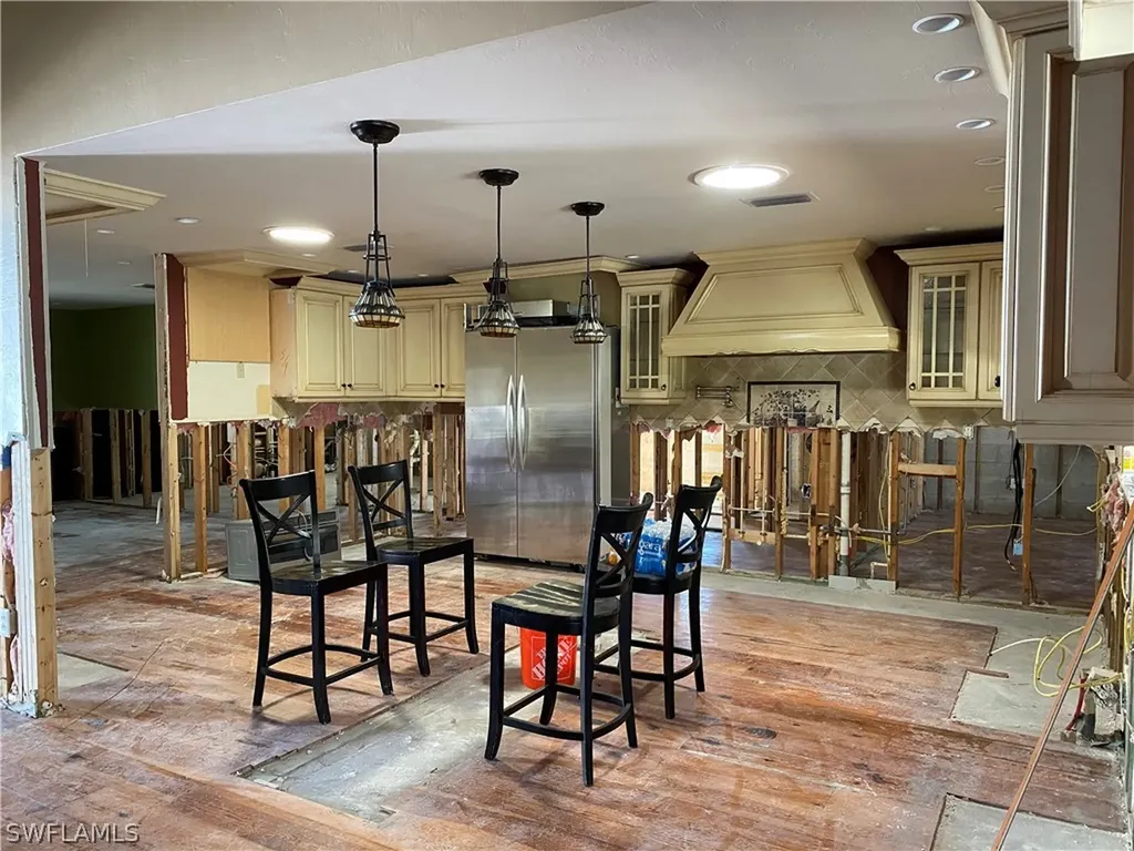 3729 Liberty Square Fort Myers FL 33908