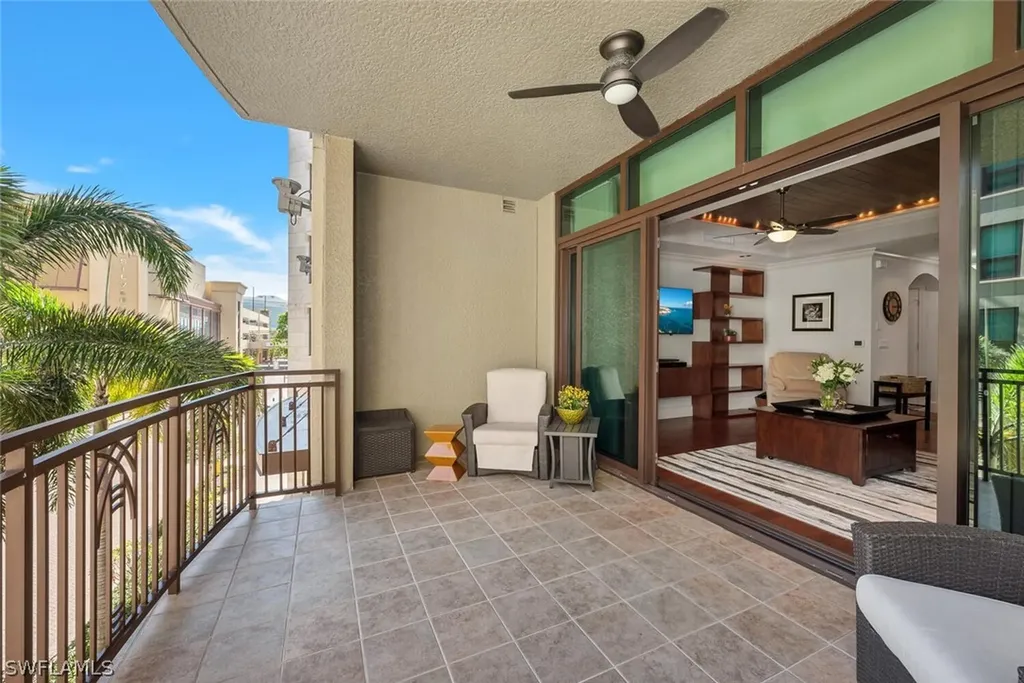 9115 Strada Place Naples FL 34108